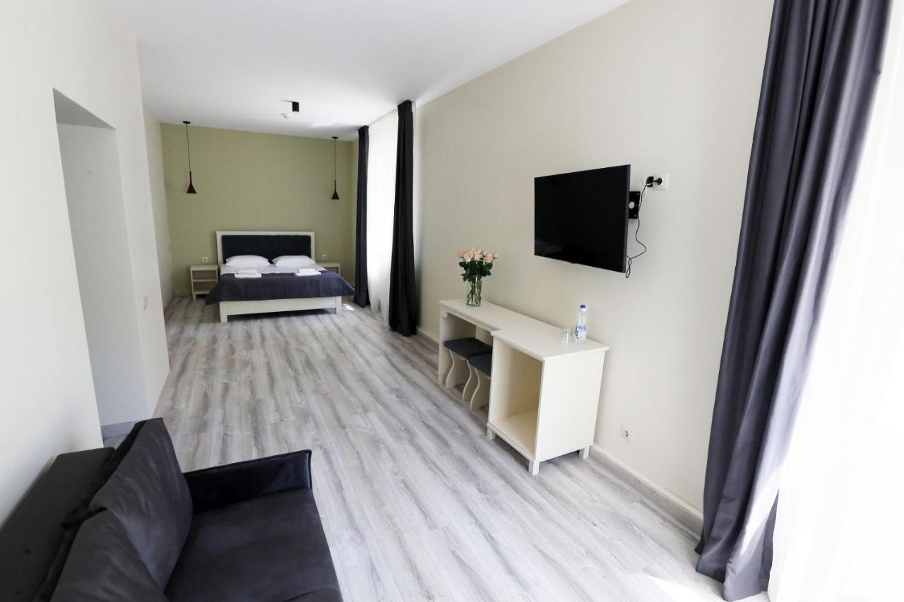 Hotel Golden Lemon Готель Золотий Лимон Львов Экстерьер фото