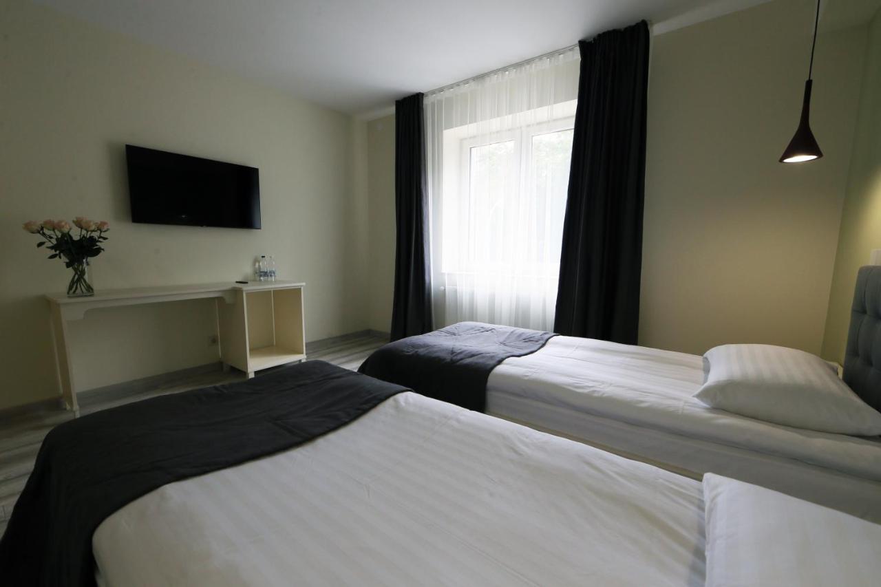 Hotel Golden Lemon Готель Золотий Лимон Львов Экстерьер фото
